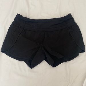 Lululemon speed up short 2.5”